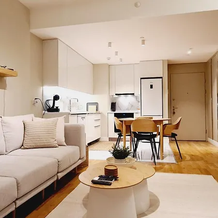 Diamond Residences - Cozy Luxury & Minimalist Charm Apartment Skopje