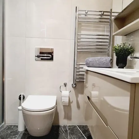 Diamond Residences - Cozy Luxury & Minimalist Charm *