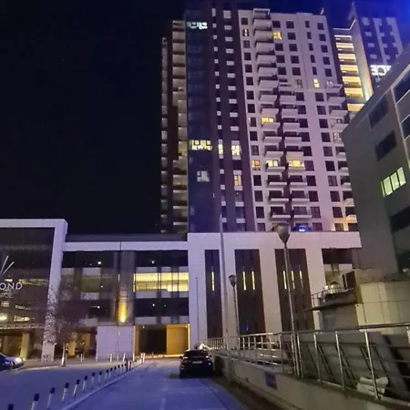 Diamond Residences - Cozy Luxury & Minimalist Charm *