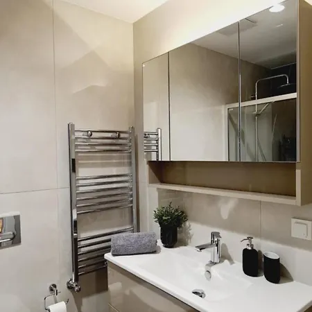 Apartment Diamond Residences - Cozy Luxury & Minimalist Charm