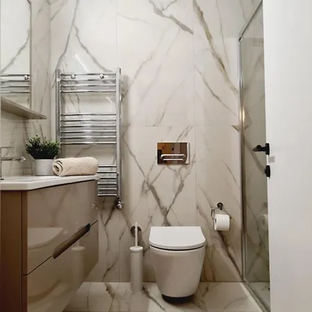 Diamond Residences - Cozy Luxury & Minimalist Charm Skopje