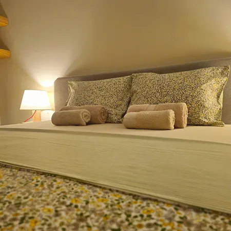Apartment Diamond Residences - Cozy Luxury & Minimalist Charm Skopje